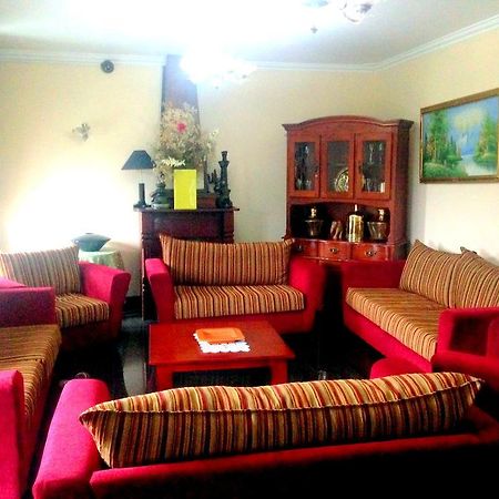 נוארה אליה Colling Wood Hotel מראה חיצוני תמונה