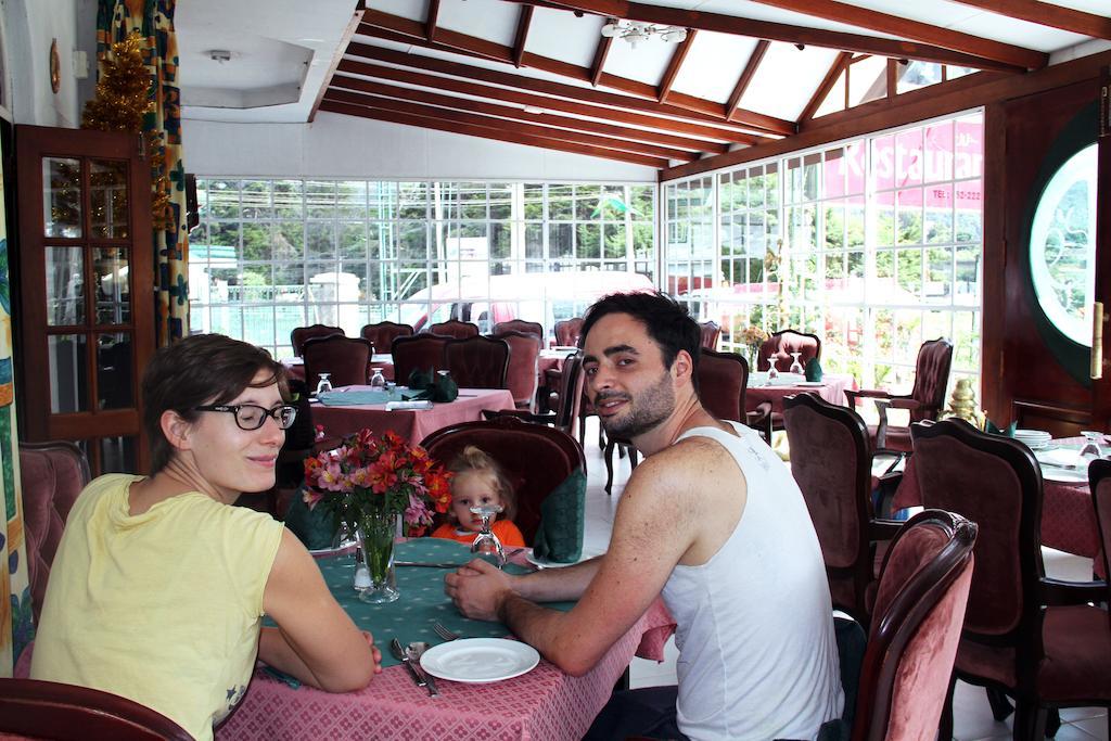 נוארה אליה Colling Wood Hotel מראה חיצוני תמונה